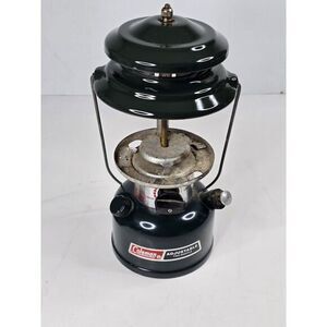 Vintage Coleman Green One Mantle‎ Lantern Model 286A 4/92 Camping Outdoor Hiking